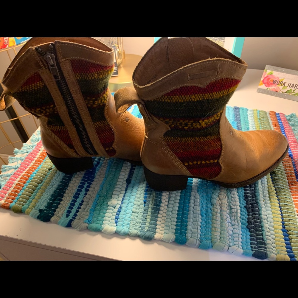Born Boots